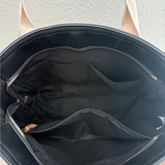 Adrienne Vittadini Montauk Tote - Picture 7 of 10
